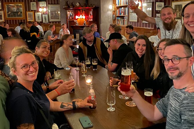 Stockholm's Best Pub Crawl - Karaoke can make or break the evening