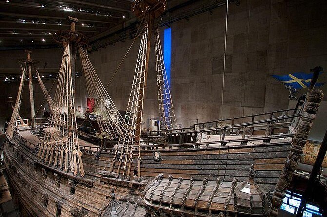 Stockholm's Old Town & Vasa Museum Private Walking Tour - Key points at a glance