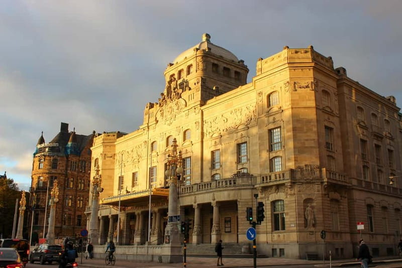 Stockholm: Scandinavian Architecture & Design Ostermalm Tour - The National Museum provides a fitting finish