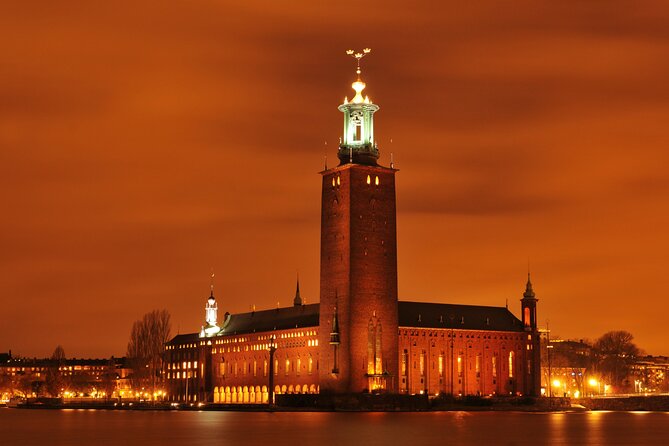 Stockholm Scavenger Hunt and Highlights Self Guided Audio Tour - Riddarholmen and the city’s old center