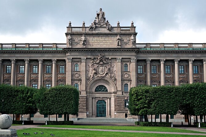 Stockholm Self-Guided Murder Mystery Tour by the Parliament - Starting at Kartbutiken on Mäster Samuelsgatan