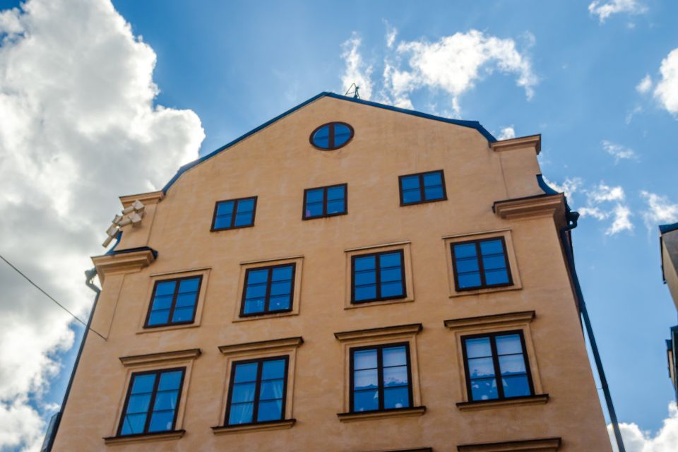 Stockholm: Sightseeing Tour by Segway - Gamla Stan, the Royal Castle, and Stortorget