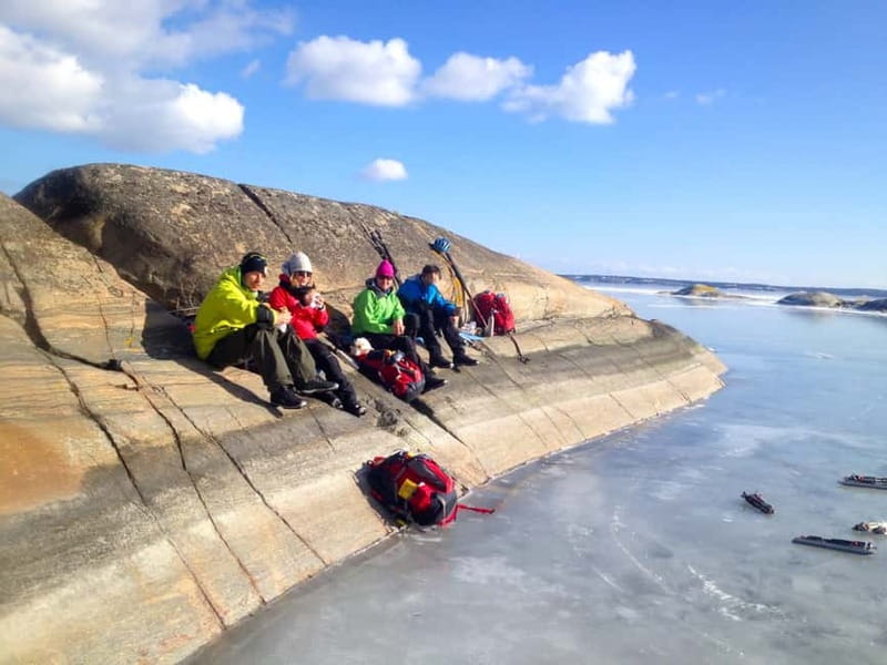 Stockholm: Skating on Natural Ice Introductory Tour - Who should book, and who should think twice