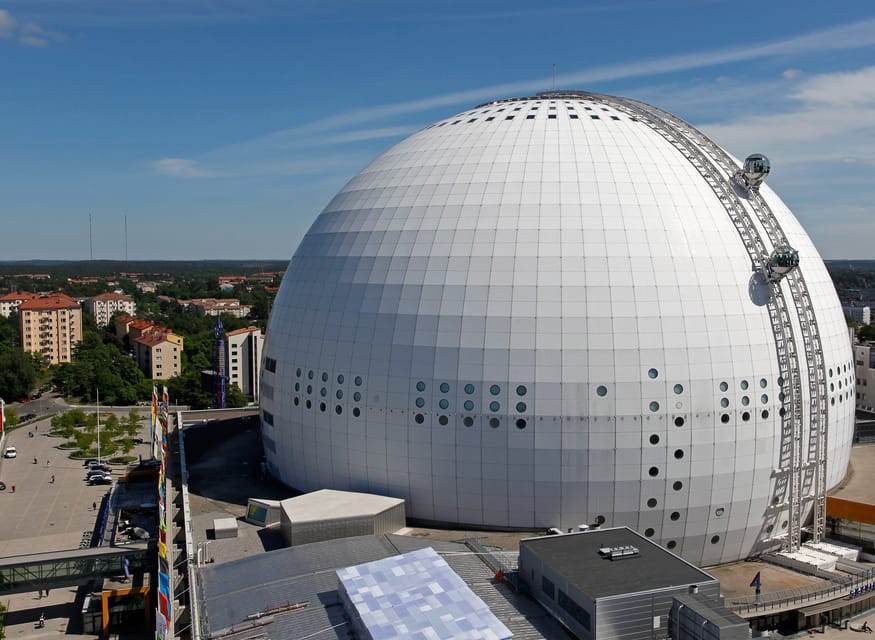 Stockholm: SkyView Glass Gondola Ride - What SkyView is really like