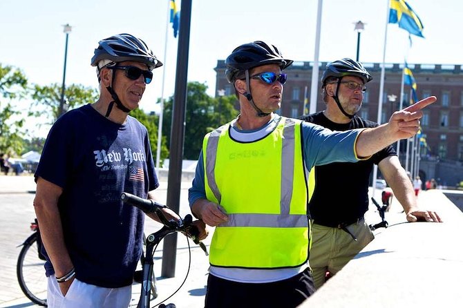 Stockholm: Södermalm E-Bike Tour - Riding Toward Slussenområdet
