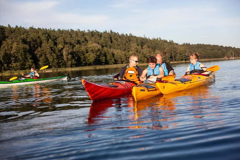 Stockholm: Sunset Archipelago Kayaking & Toast on the Water - Swedish fika in a kayak