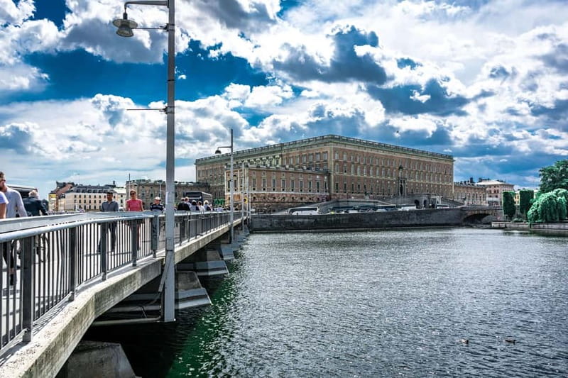Stockholm Syndrome: 3-Hour Private Walking Tour - Gamla Stan: Palace, Cathedral, and Medieval Squares