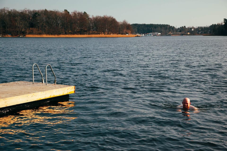 Stockholm: Traditional Sauna & Polar Plunge in Baltic Sea - How the 1.5-hour session usually feels