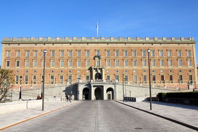 Stockholm Troll Hunt: Self-Guided Old Town Adventure - German Stockholm and the final square