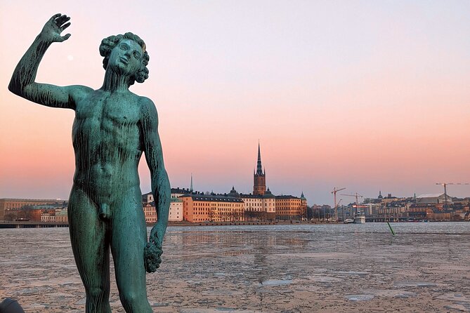 Stockholm Walking Tour – Gamla Stan Highlights - Storkyrkan and the center of royal Stockholm