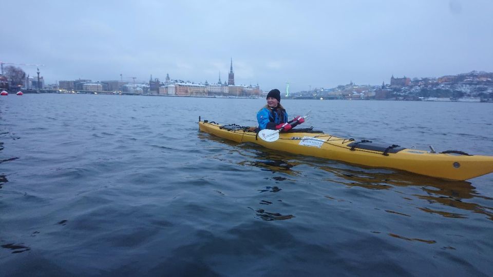 Stockholm: Winter City Kayaking Tour - Changing into the cold-weather gear