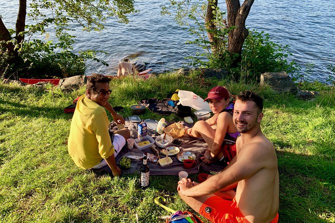 Sunset Kayak Tour in Central Stockholm and Swedish Fika - The fika stop beside the water