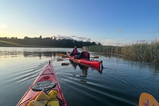 Sunset Kayak Tour in the Stockholm Archipelago + Swedish Fika - What the small group changes