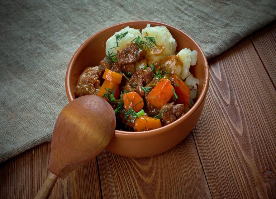 Swedish Food Tasting, Stockholm Old Town Restaurants Tour - Choosing the 3.5-hour version