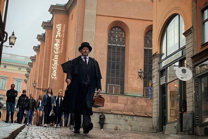 The Original Stockholm Ghost Walk and Historical Tour - Gamla Stan - Who should book this evening walk?