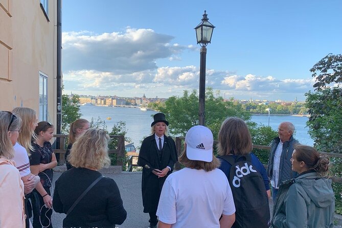 The Original Stockholm Ghost Walk and Historical Tour - Södermalm - The guides are the heart of the experience
