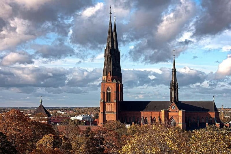 Uppsala Private Guided Walking Tour - Following the Fyris River through the city