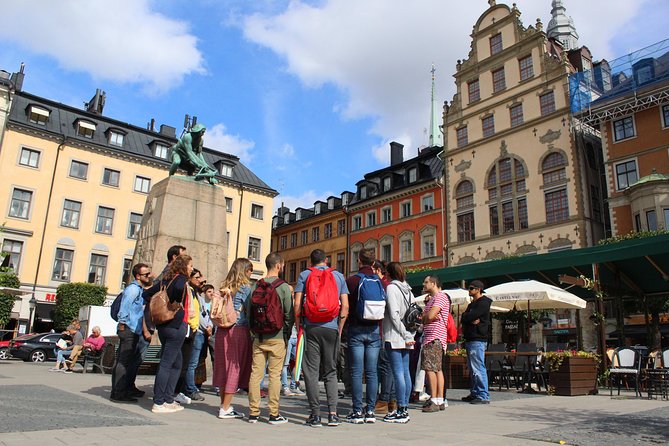 Walking Tour of Stockholm Old Town - Mårten Trotzigs gränd and the final statues