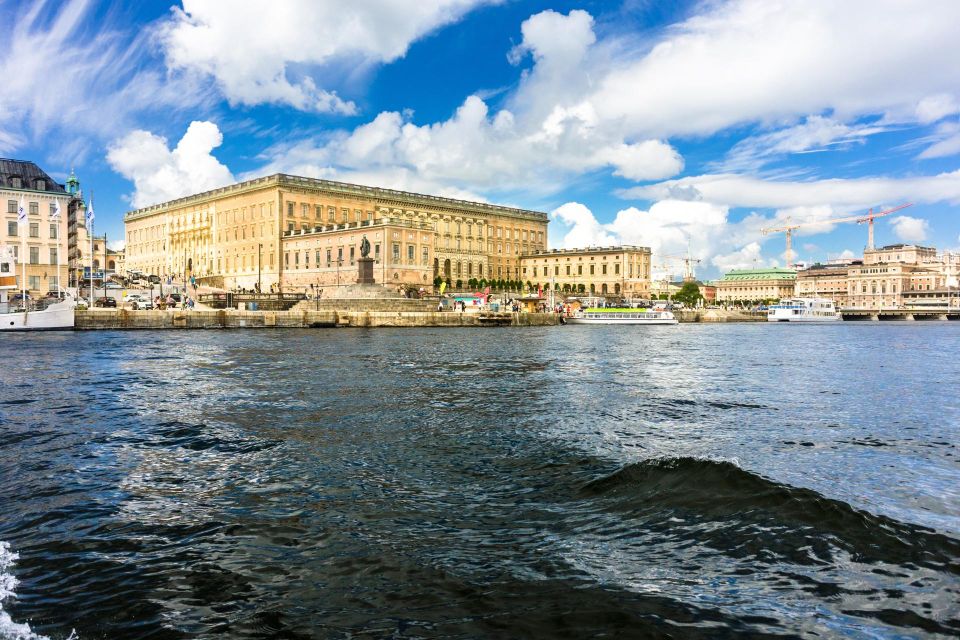 World War II Stockholm Old Town Walking Tour and Army Museum - Why Stockholm’s neutrality makes a good walking-tour subject